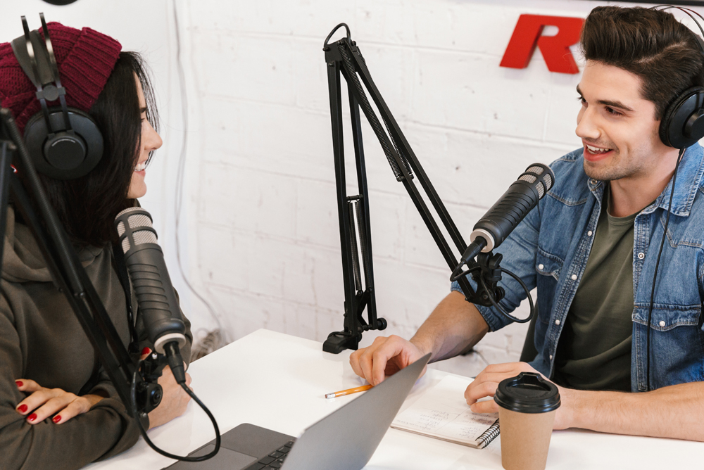 Principali differenze tra voce maschile e femminile Principali differenze tra voce maschile e femminile